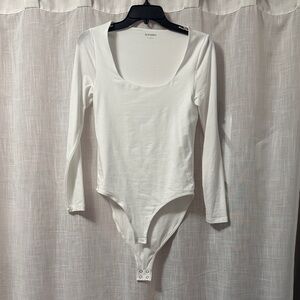 Old Navy Women's white Long Sleeve Bodysuit